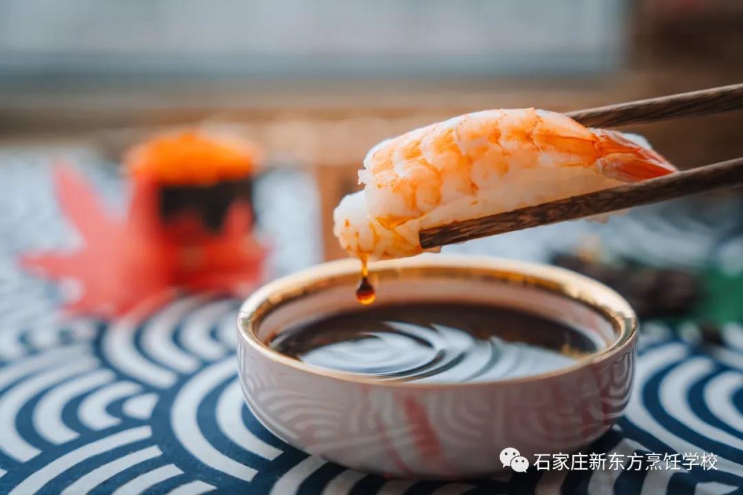 「西餐培訓學?！鼓募液茫慨斎皇呛颖毙聳|方