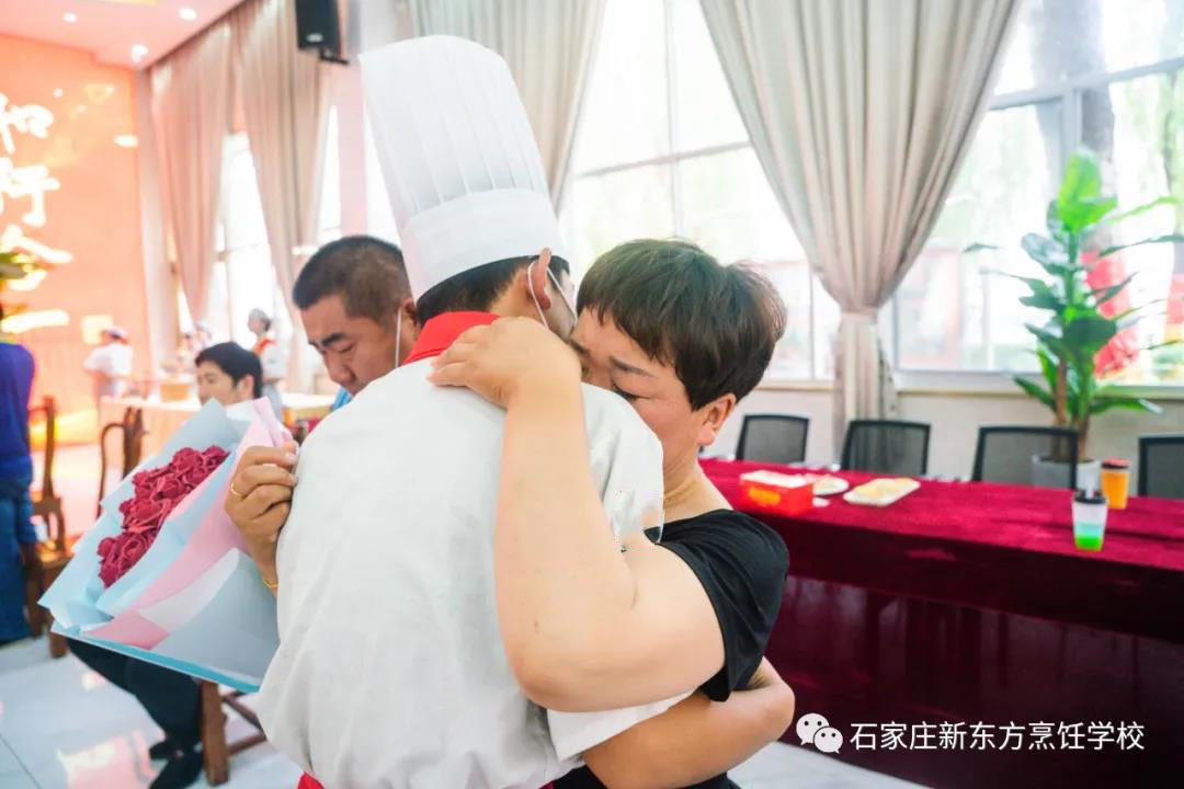 @同學們，假期在家和爸媽相處的保鮮劑原來是......