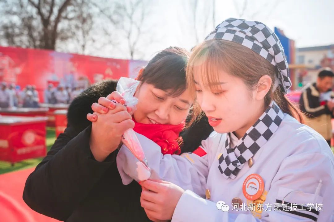 母親節(jié)丨蛋糕DIY，“獻(xiàn)給媽媽的愛”就是如此甜！