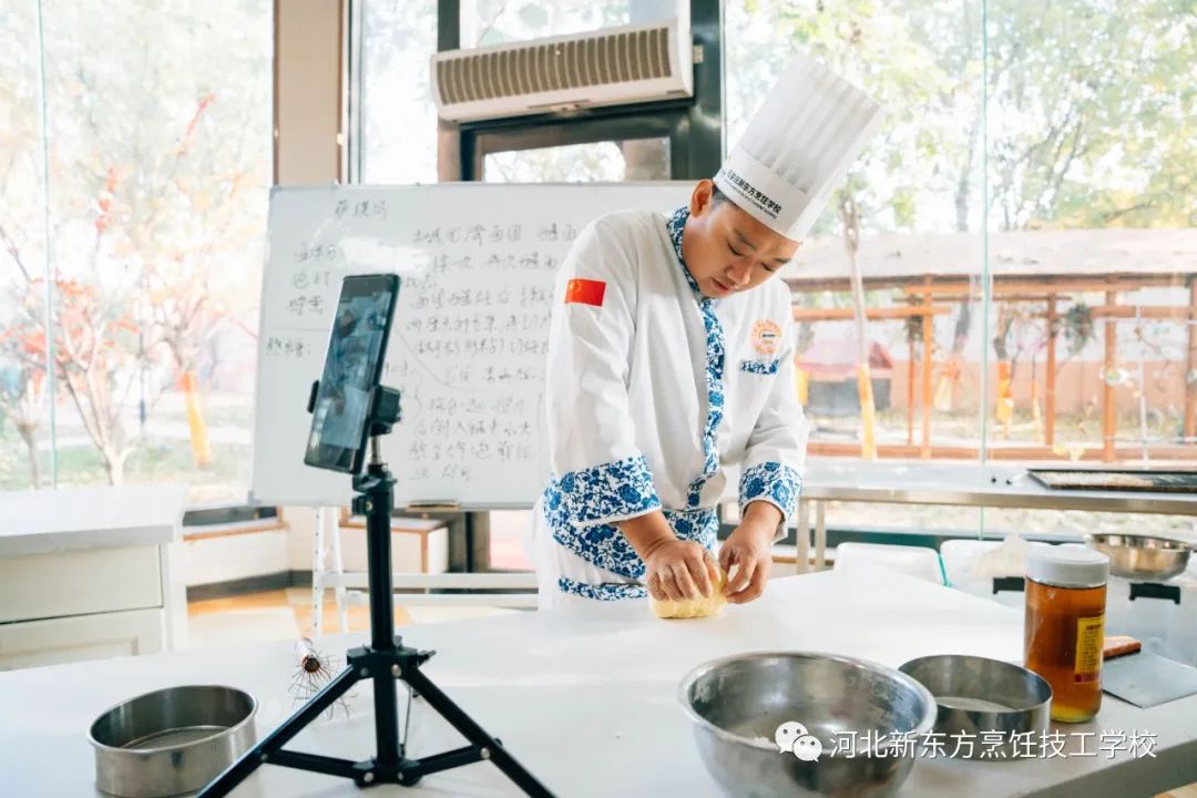 【線上學習】期間，你有沒有為網(wǎng)課“拼過命”？