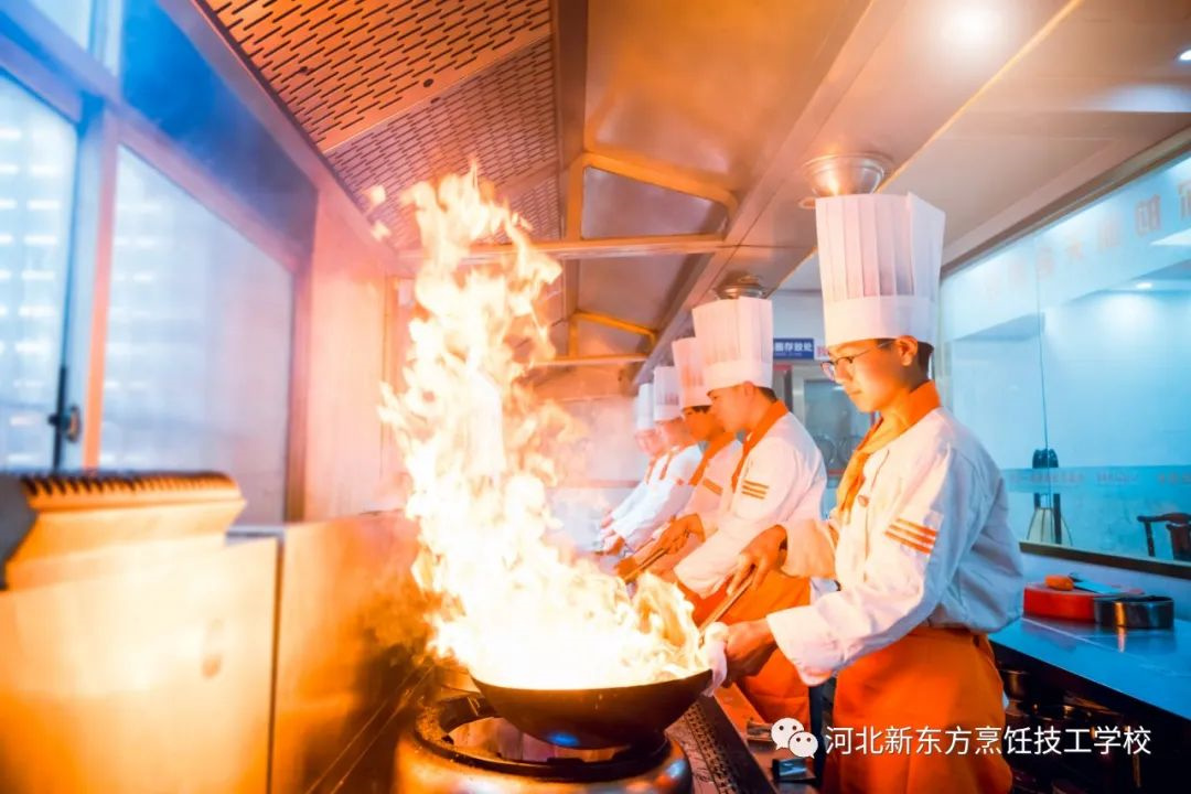 【擇校答疑】為什么要提前擇校，鎖定春季班名額？