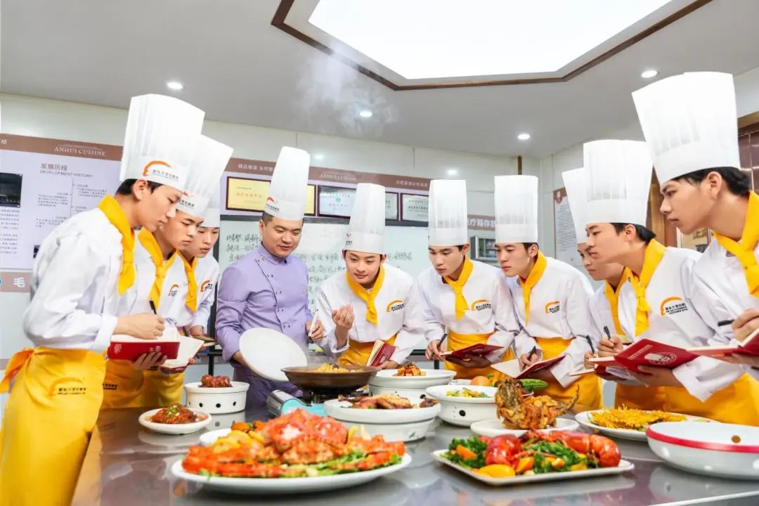 中餐專業(yè)：把握就業(yè)形勢，開啟多彩職業(yè)之旅