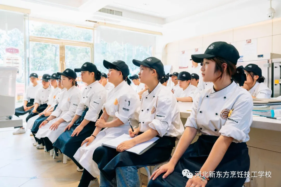 開學(xué)季成轉(zhuǎn)學(xué)季？河北新東方烹飪技工學(xué)校成職教學(xué)子的新選擇！