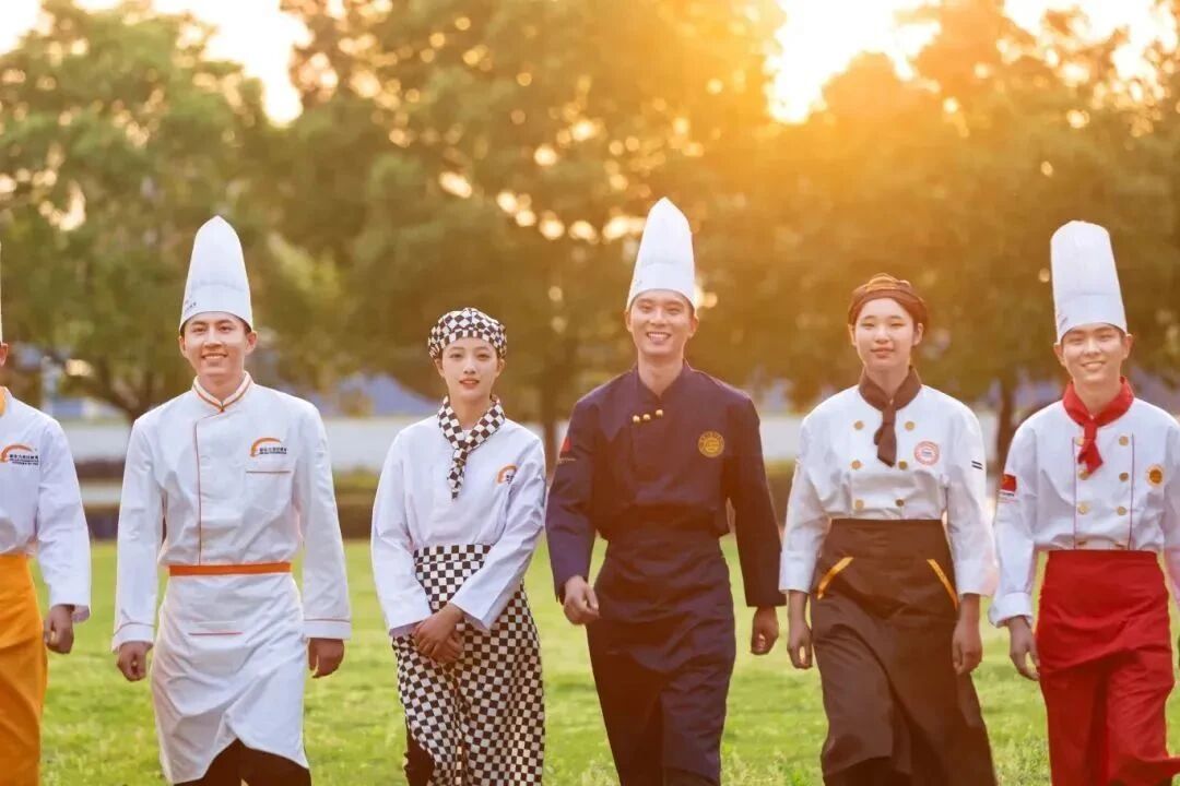 初高中輟學(xué)，出路在哪？怎么才能回歸校園？河北新東方給你來支招！