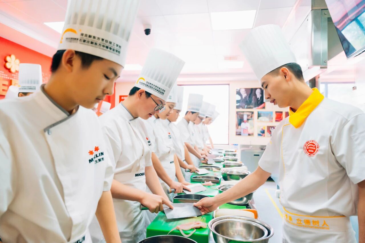 9eb7c3f050dd841da04615396a9e13d3.jpg 9eb7c3f050dd841da04615396a9e13d3.jpg